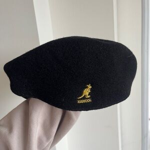 Kangol Black Beret Wool 504